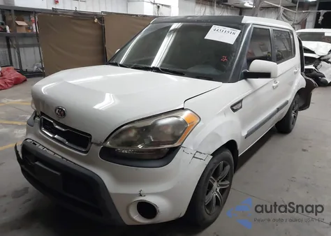 2012 Kia Soul z USA, uszkodzony, nr VIN KNDJT2A51C7447465